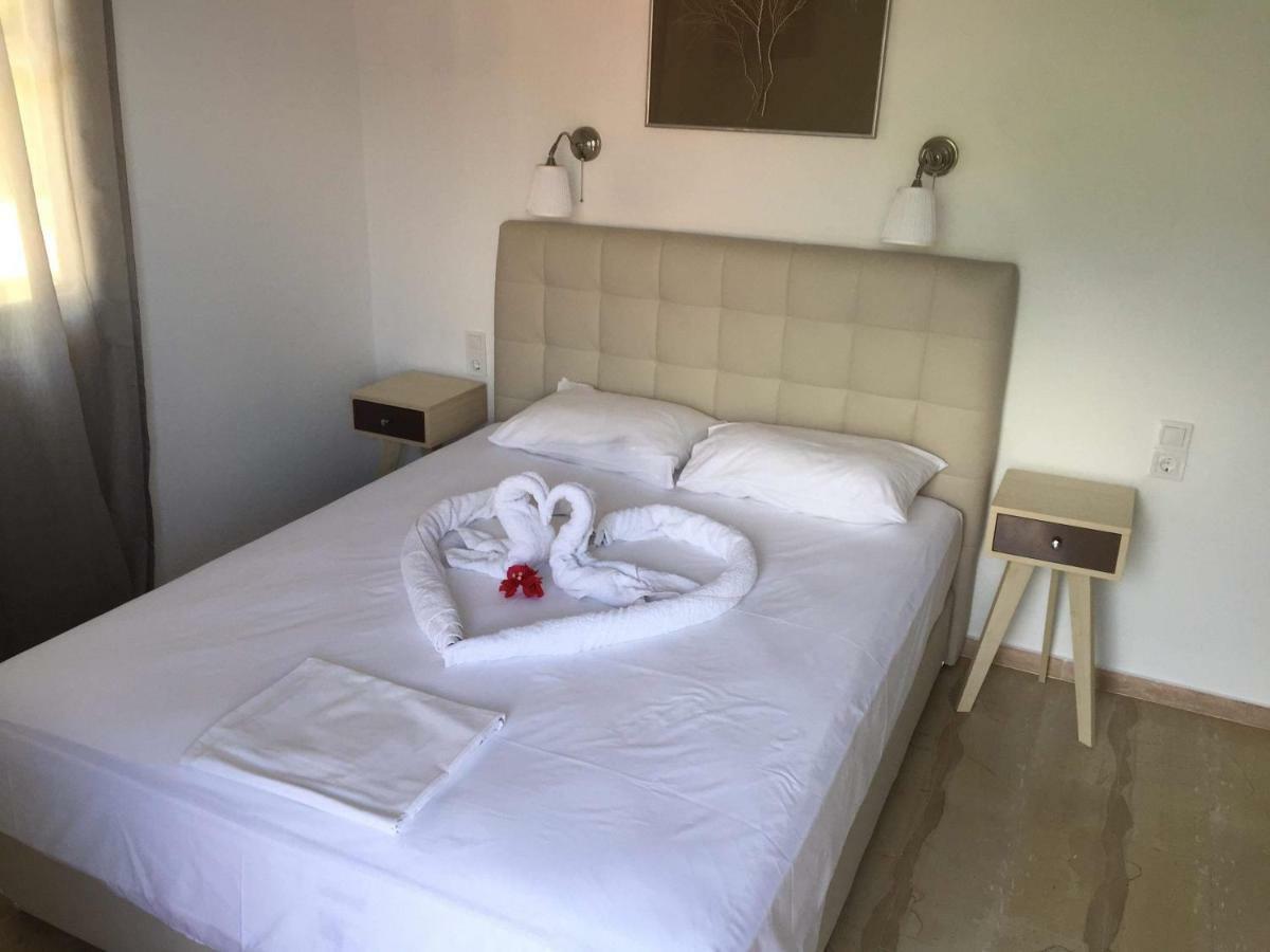 Delfini Bay Retreat Apartment Vasiliki  Room photo